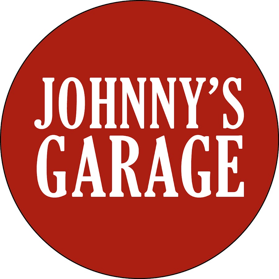 Флаг в гараже. Гараж сто. Джей лено автопарк. John garage. Выхлопная труба вектор.