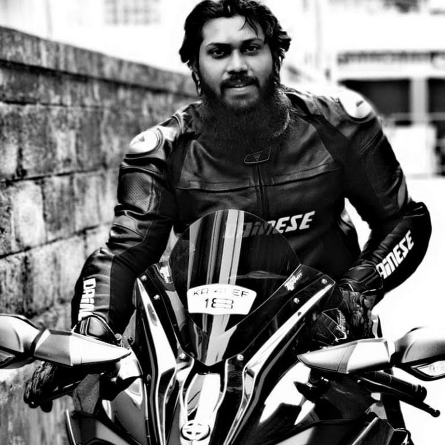 Картинка бородач в очках