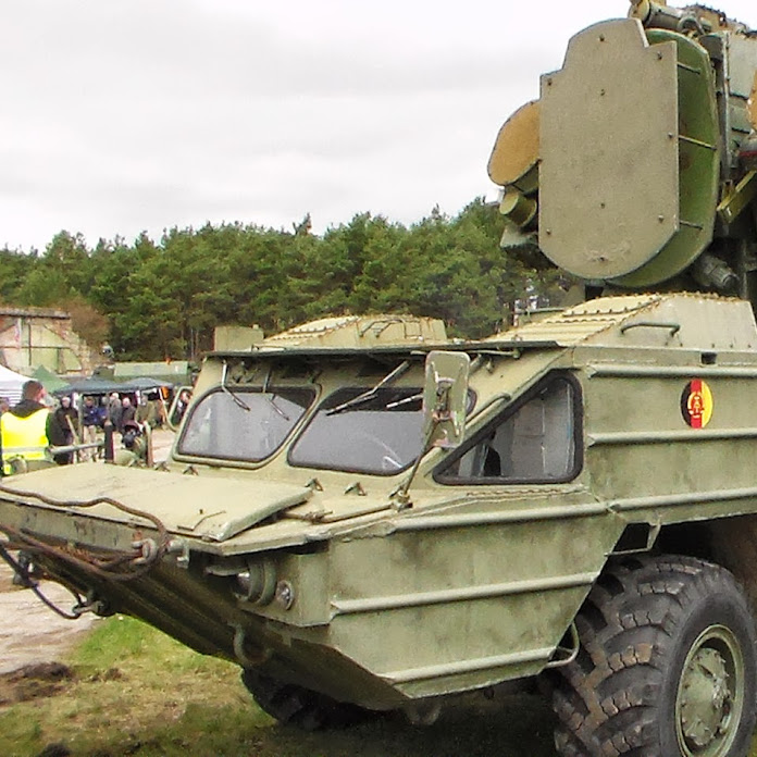 Militär- und Landtechnik Klaus Schröder Net Worth & Earnings (2026)