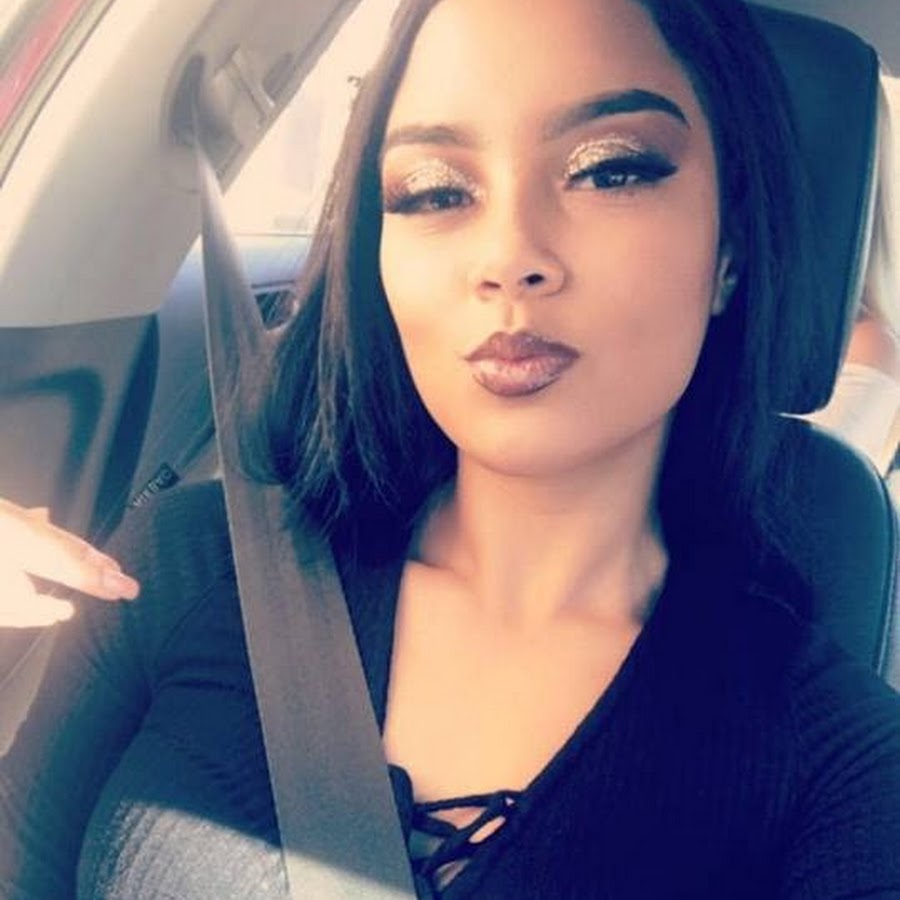 Dezerae lyons YouTube