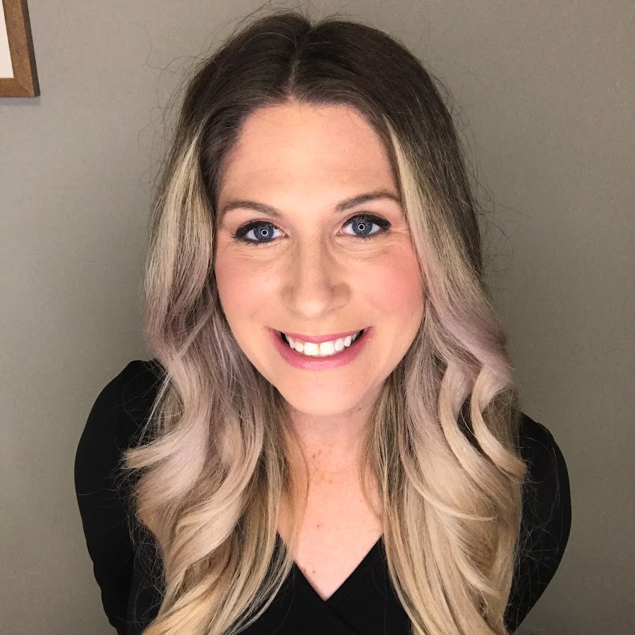 Teacher Samantha - YouTube