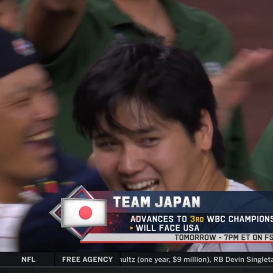 Honey Badger - YouTube