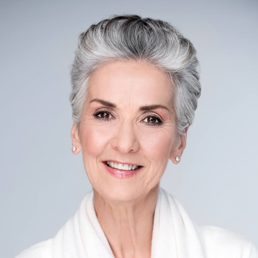 Nicole Bordeleau YouTube