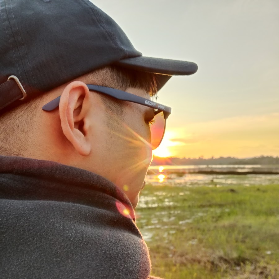 I'M BORNEO - YouTube