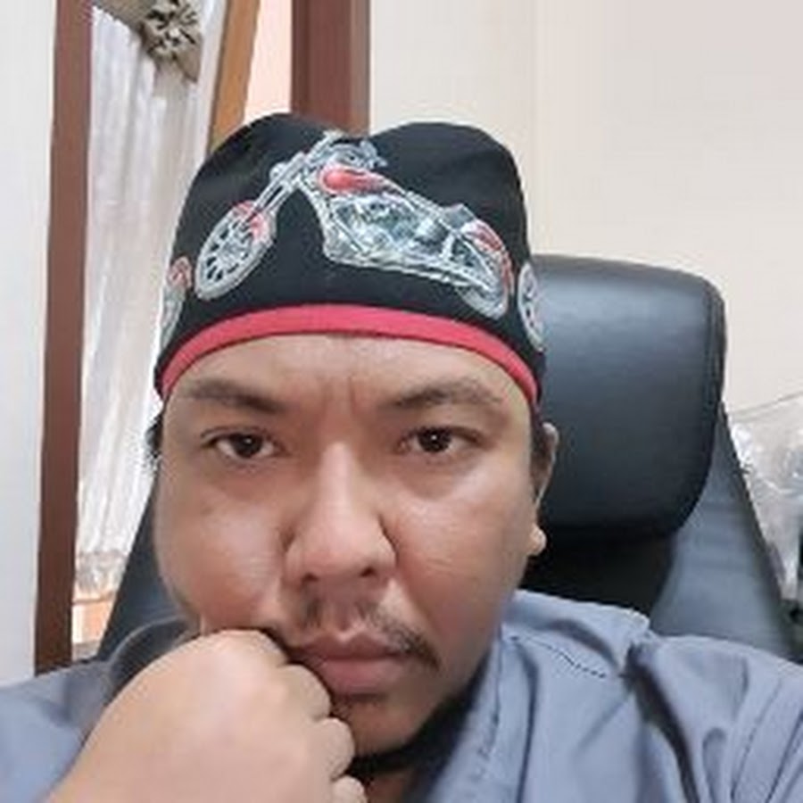 ade permana - YouTube