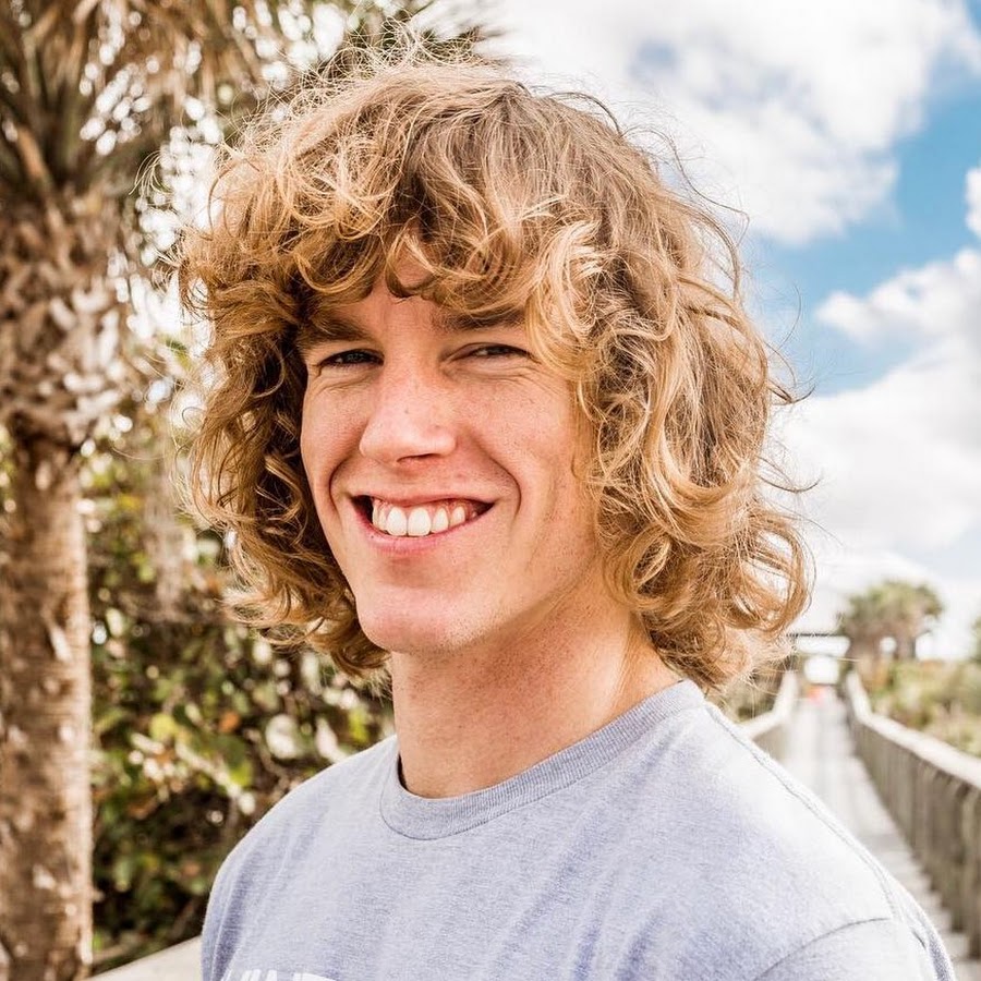 Gary Winthorpe - YouTube