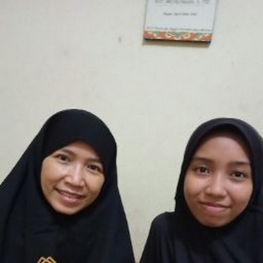  Siti Muslimah  YouTube
