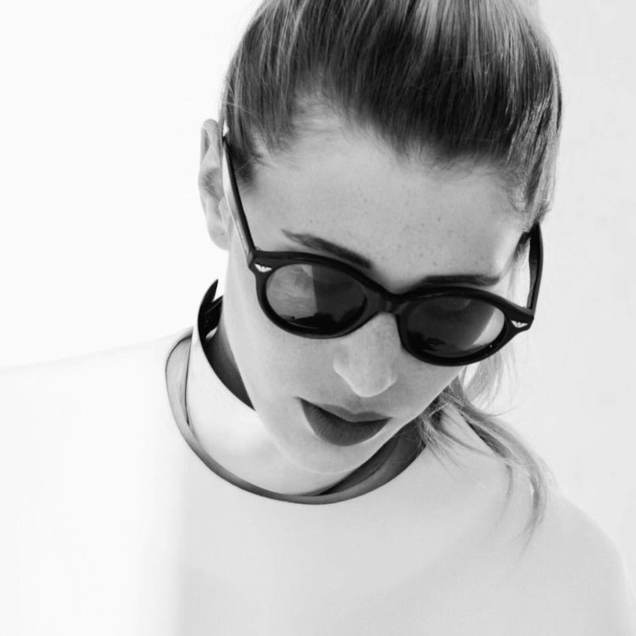 Ana Zimmer - YouTube