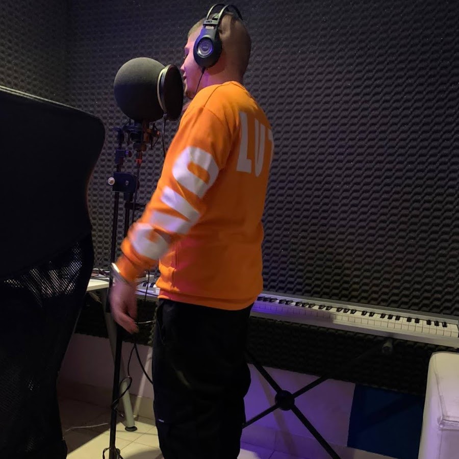 Davi Jones Official YouTube