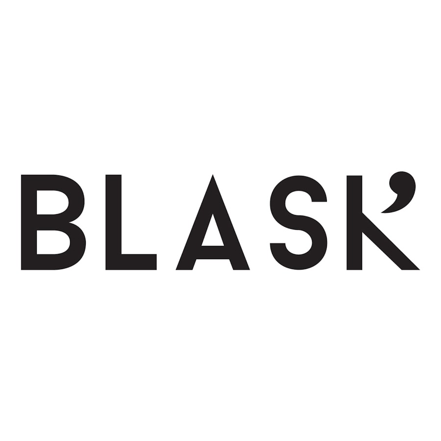 Бласк. Игра бласк. Бласк. Blask. Красивый темный фон.