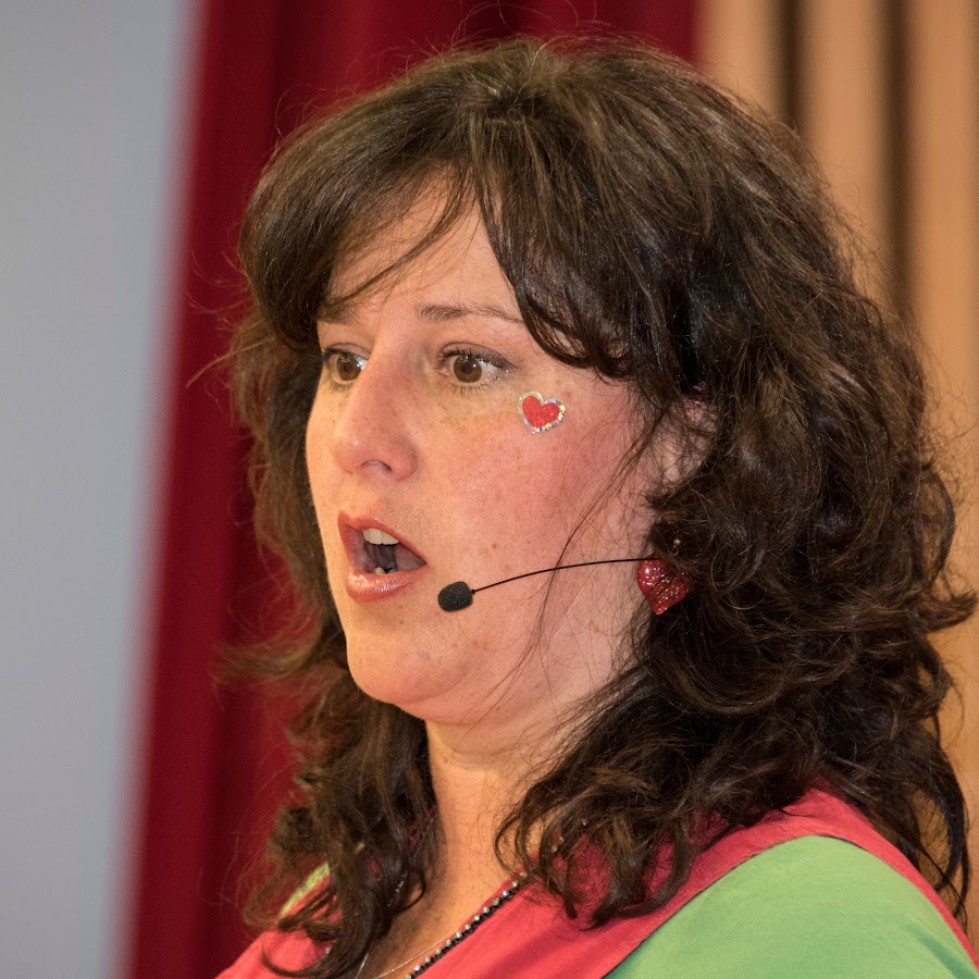 Mary Lambert - YouTube