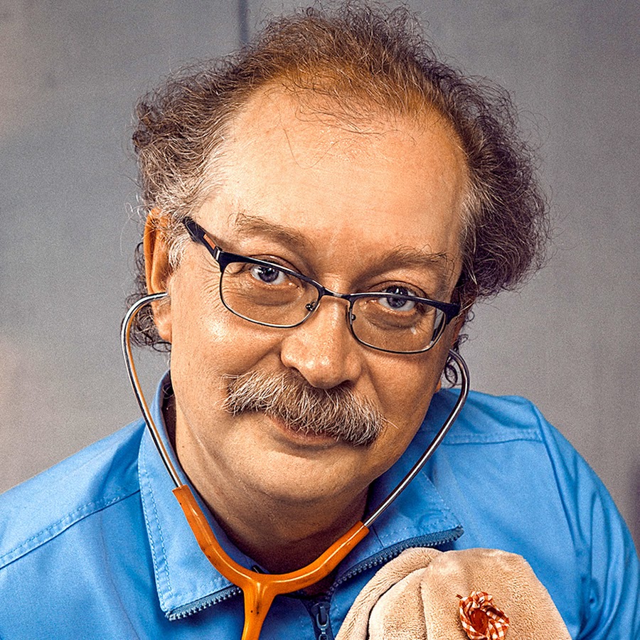 Андрей продеус. Сколько лет врачу продеусу. Андрей продеус педиатр. Андрей продеус. Доктор продеус андрей петрович.