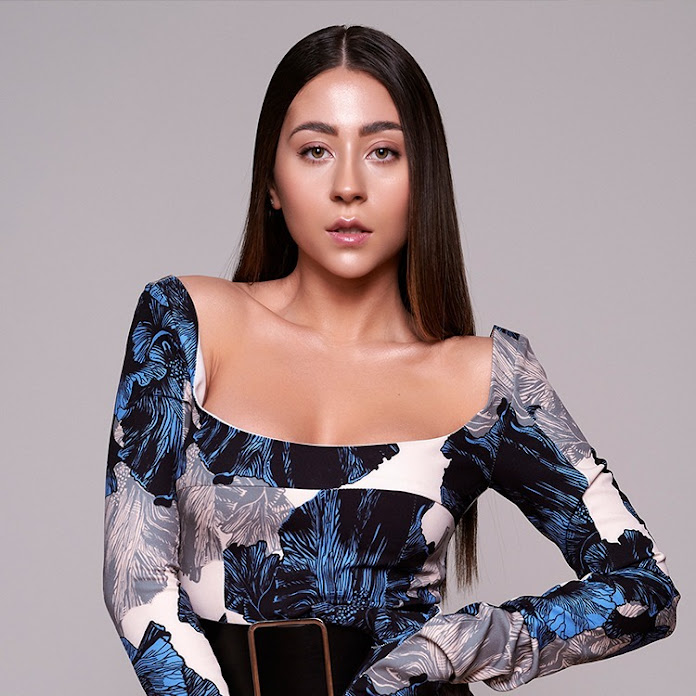 Nicole Cherry Net Worth & Earnings (2026)