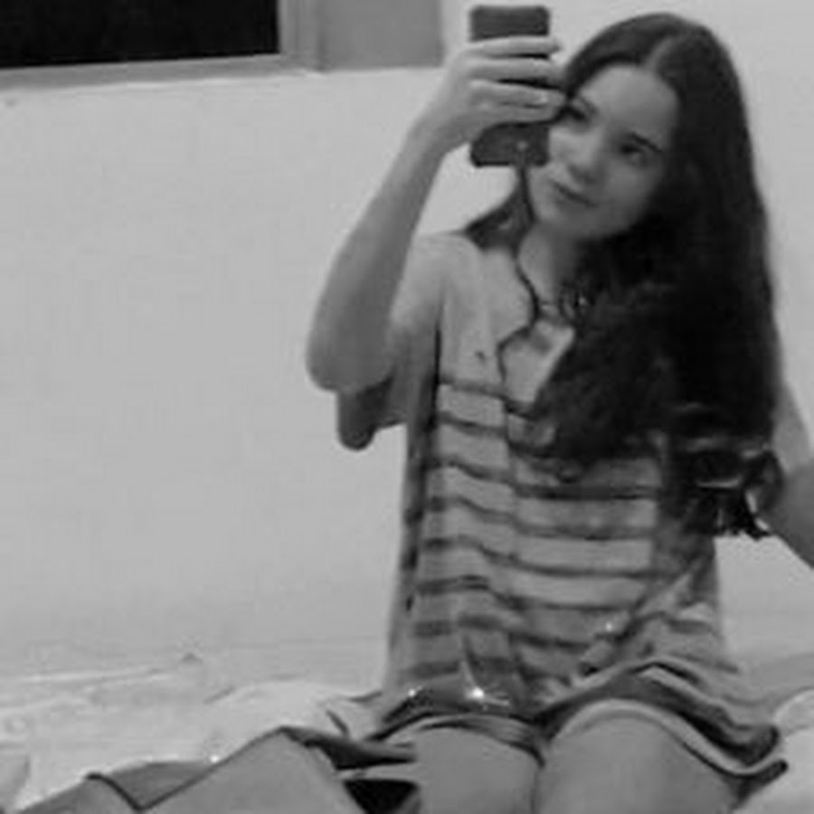 Anna Clara Sá YouTube