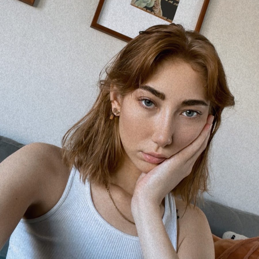 Lily knight. Lily knight