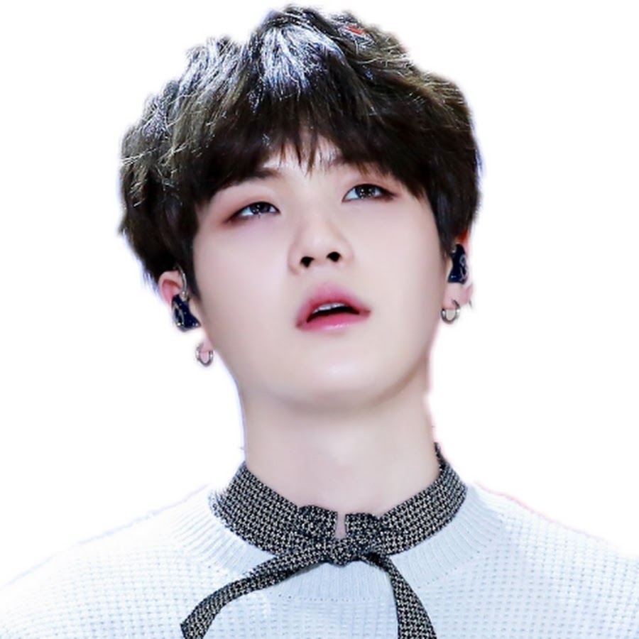 Golden Maknae - YouTube