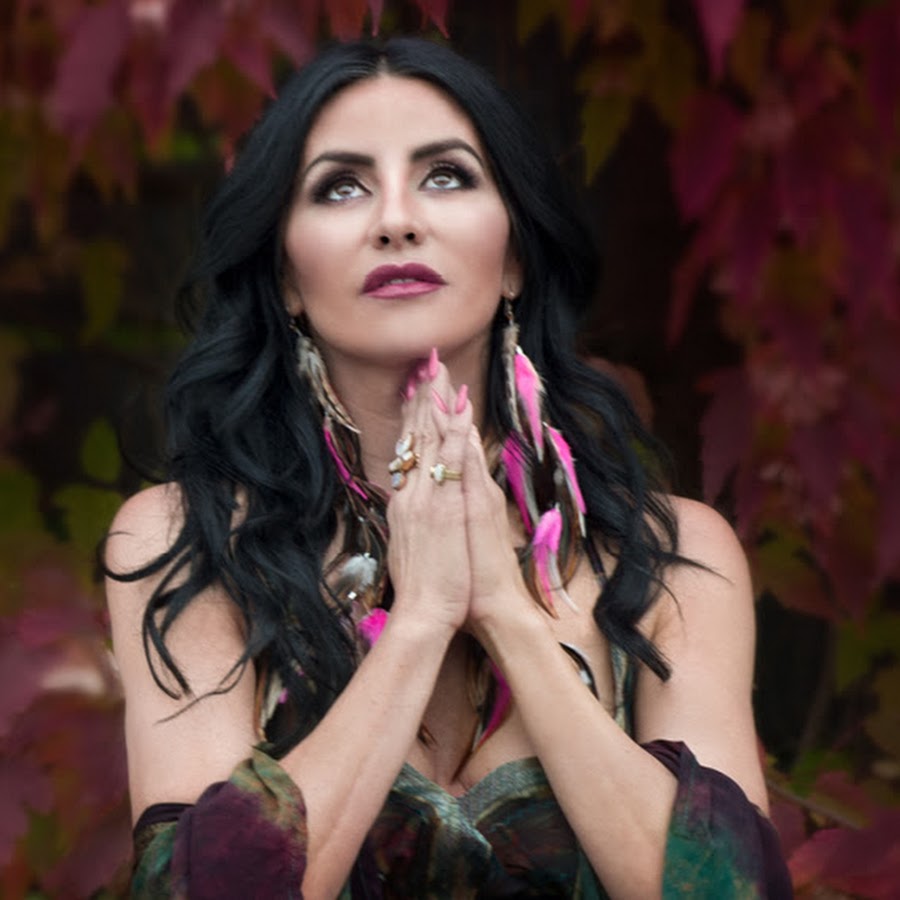 Kelly Derrickson - YouTube