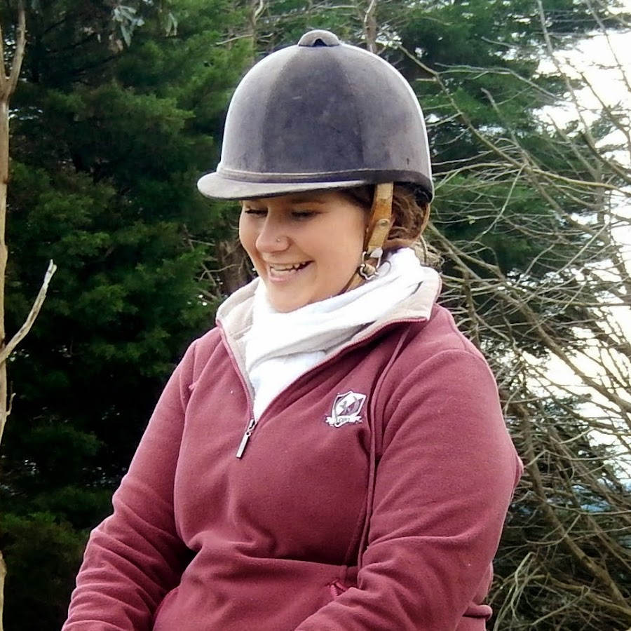 Larissa Symec - YouTube