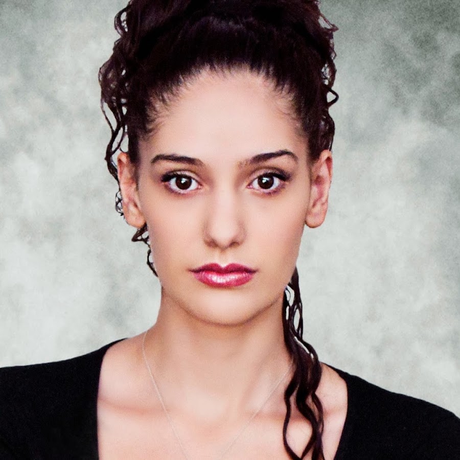 Perla - YouTube