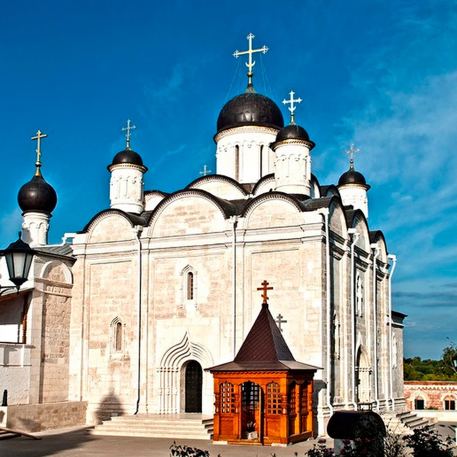 Чудов монастырь в москве иконостас. Страстной 11. Страстной монастырь антирелигиозный музей. Необыкновенно изящному страстному монастырю. Необыкновенно изящному страстному монастырю.