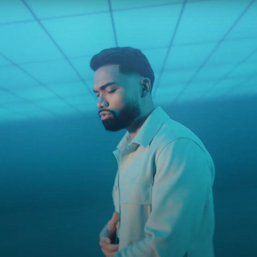 SONZA - YouTube
