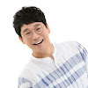 What could 노래강사임성환TV buy with $194.7 thousand?