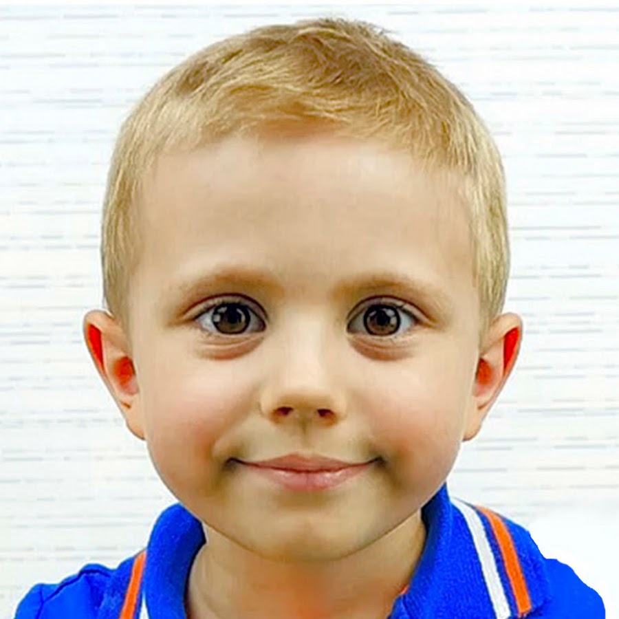 Даник и Игрушки YouTube