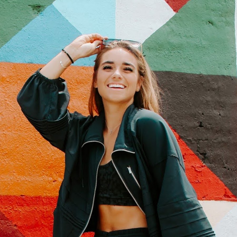 Kylie Ross 