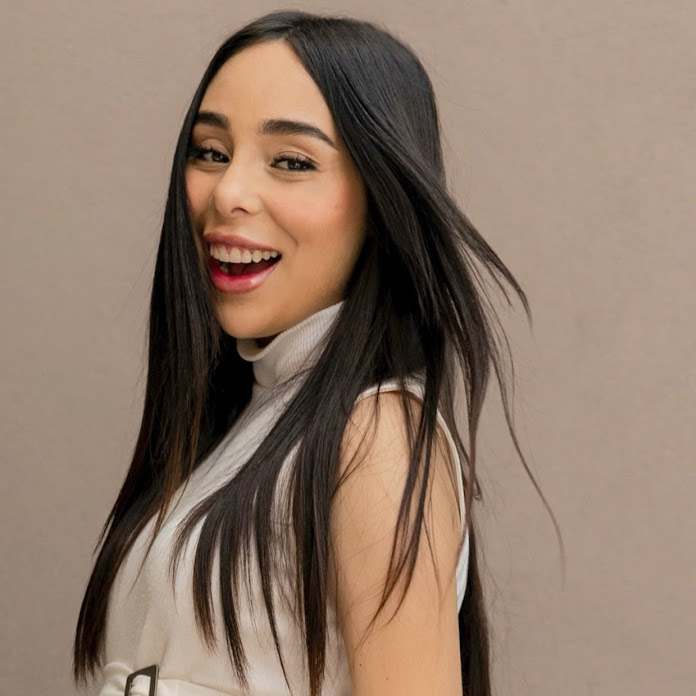 Brenda Garza Net Worth & Earnings (2025)