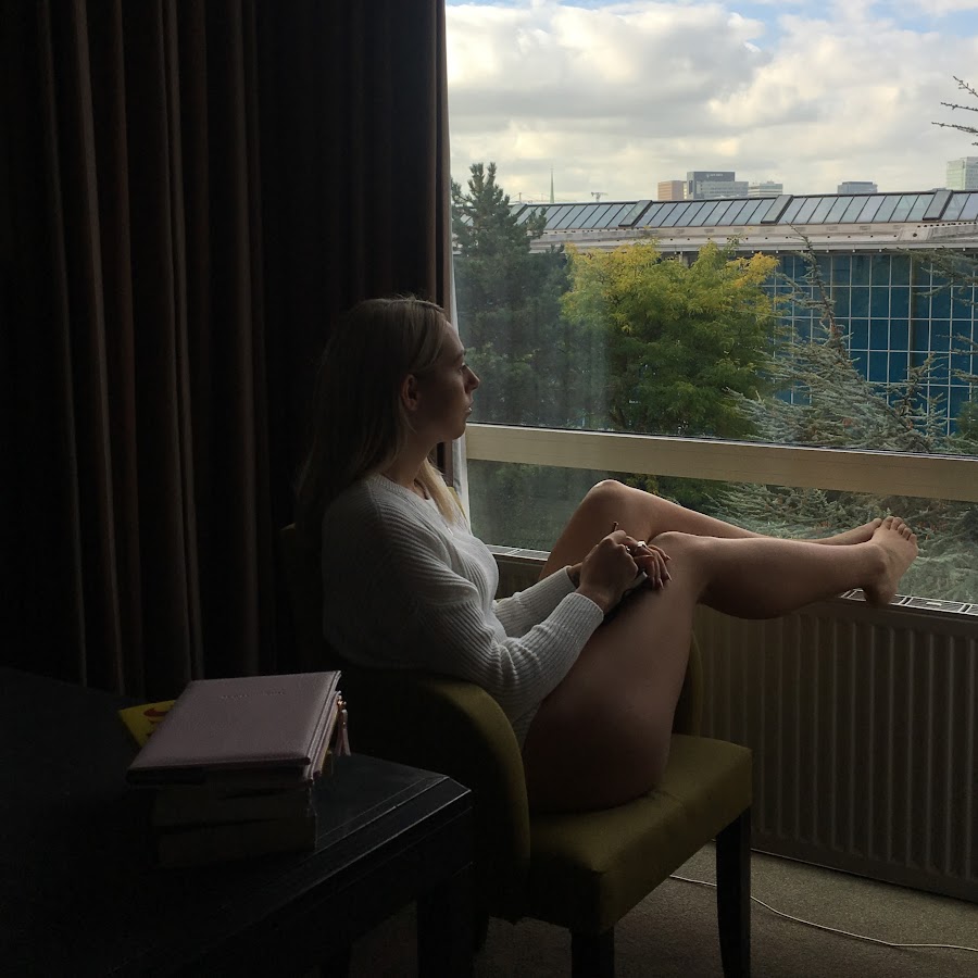 Amelia Joy - YouTube