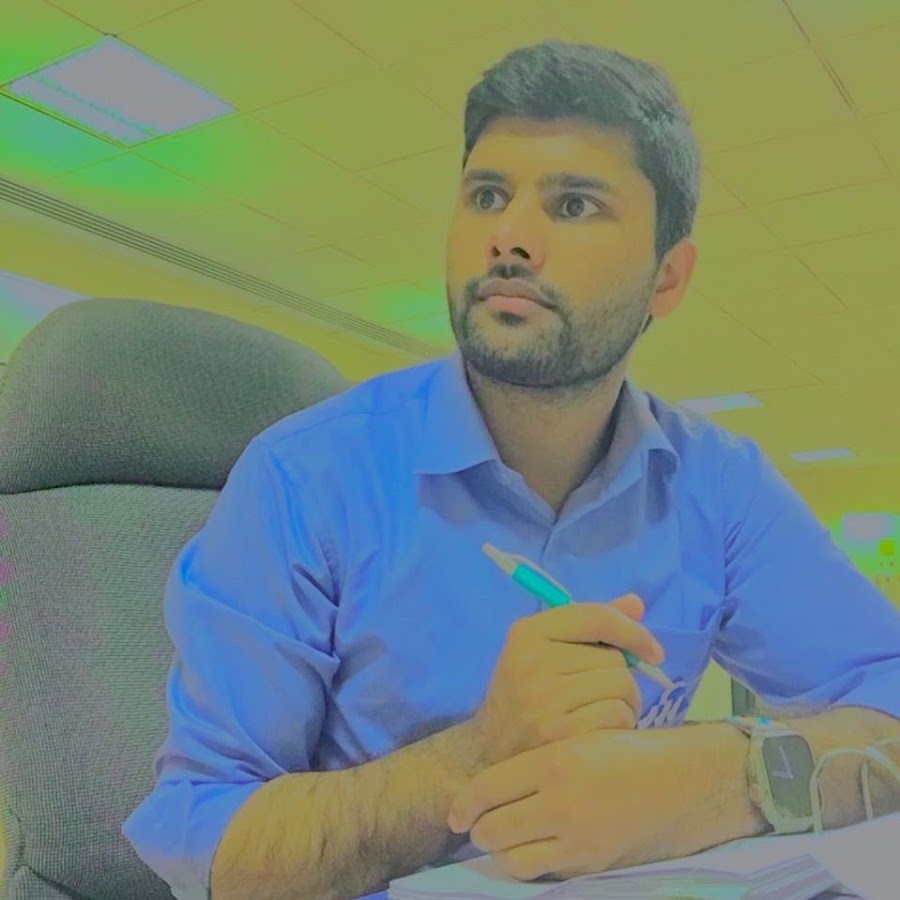 Smart german. Смарт ру. Смарт машина. Smart official. Smart fortwo девушка.