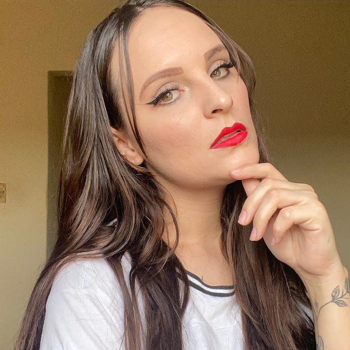 Fala Taci Net Worth & Earnings (2026)