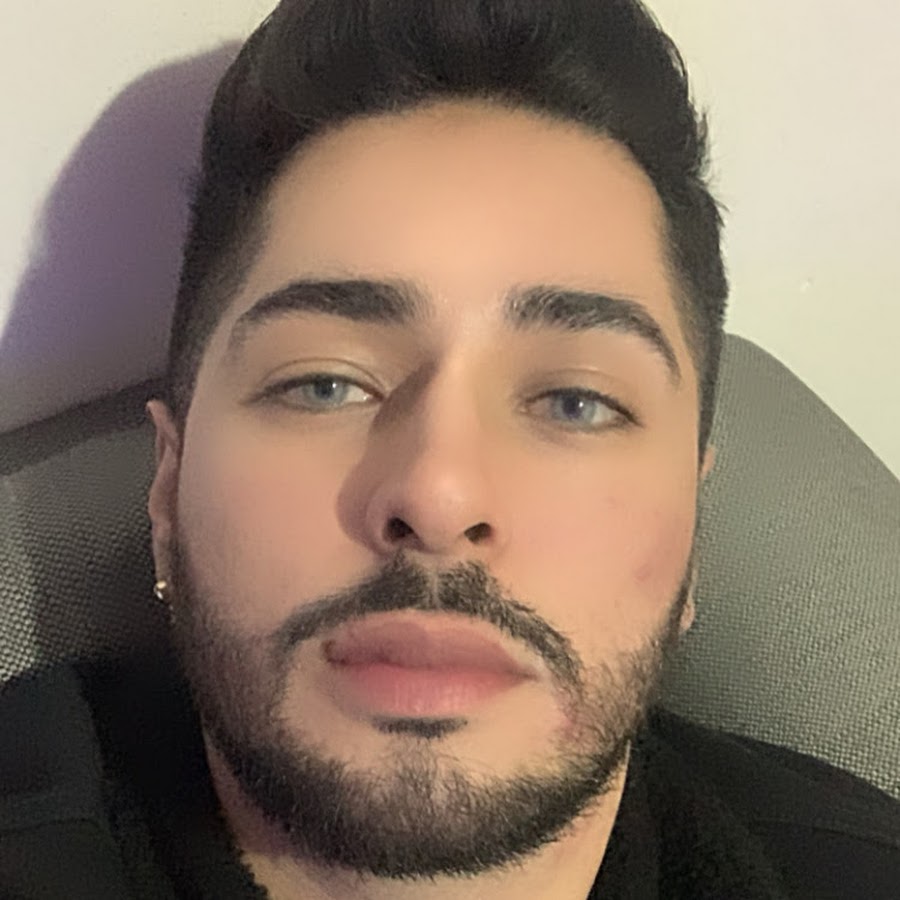 Angel Salto - YouTube