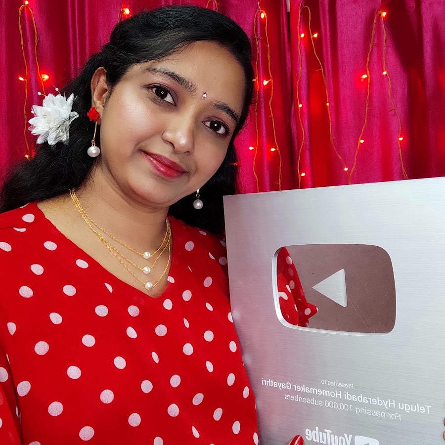 Telugu Hyderabadi Homemaker - YouTube