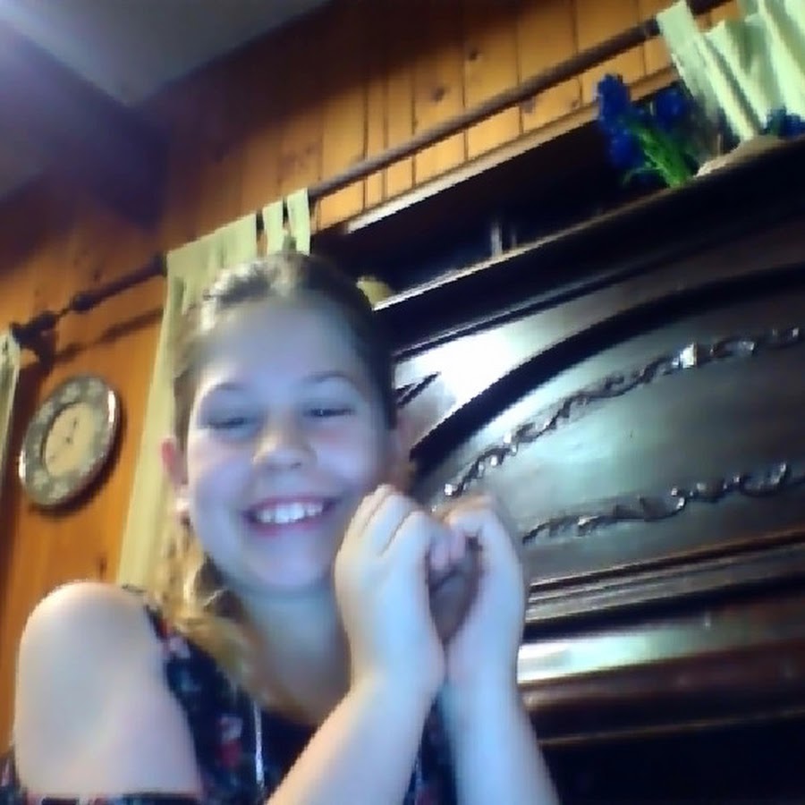 Kayla Bieber - YouTube