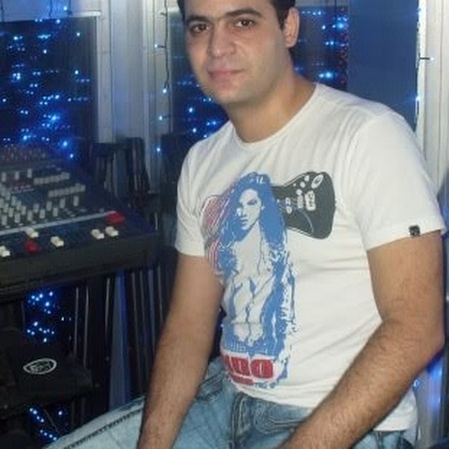 В сочи живут армяне. Бейрут армяне. Толпа армян. Диаспора армян. Азербайджанцы внешность.