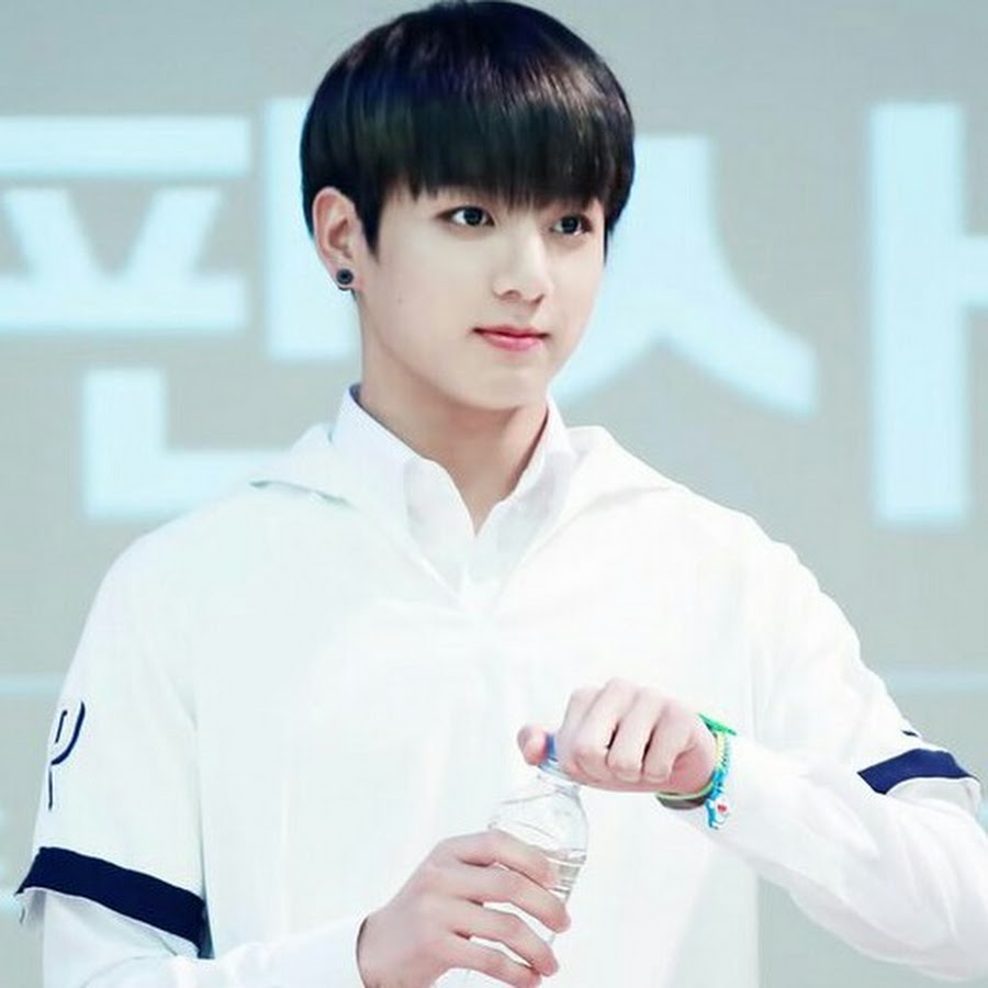 Jungkook's_wife - YouTube