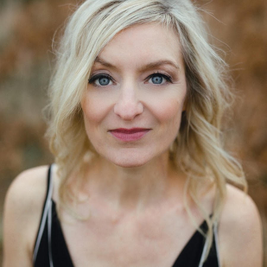 Polish sonia. Видео sonia. Видео про соню. Sonia krimi +18. Видео sonia.