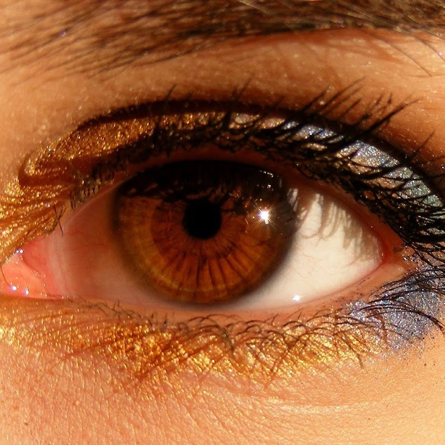 Янтарные глаза. Природа карего цвета. Карий цвет глаз. Карий цвет глаз. Коричневые глаза.