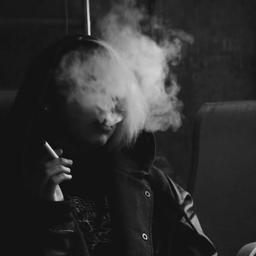 Картинки с сигаретами и дымом на аву