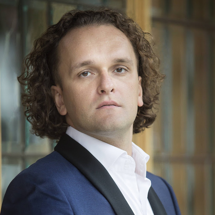 Yuri Medianik Net Worth & Earnings (2026)