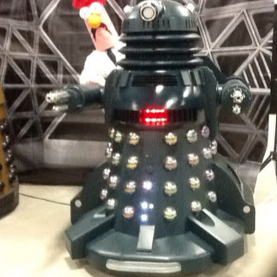 Dalek Dreadnaught - YouTube