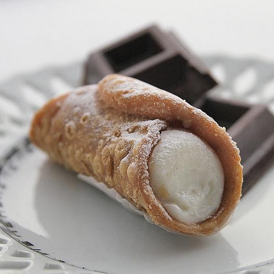 Сицилийская Канноли