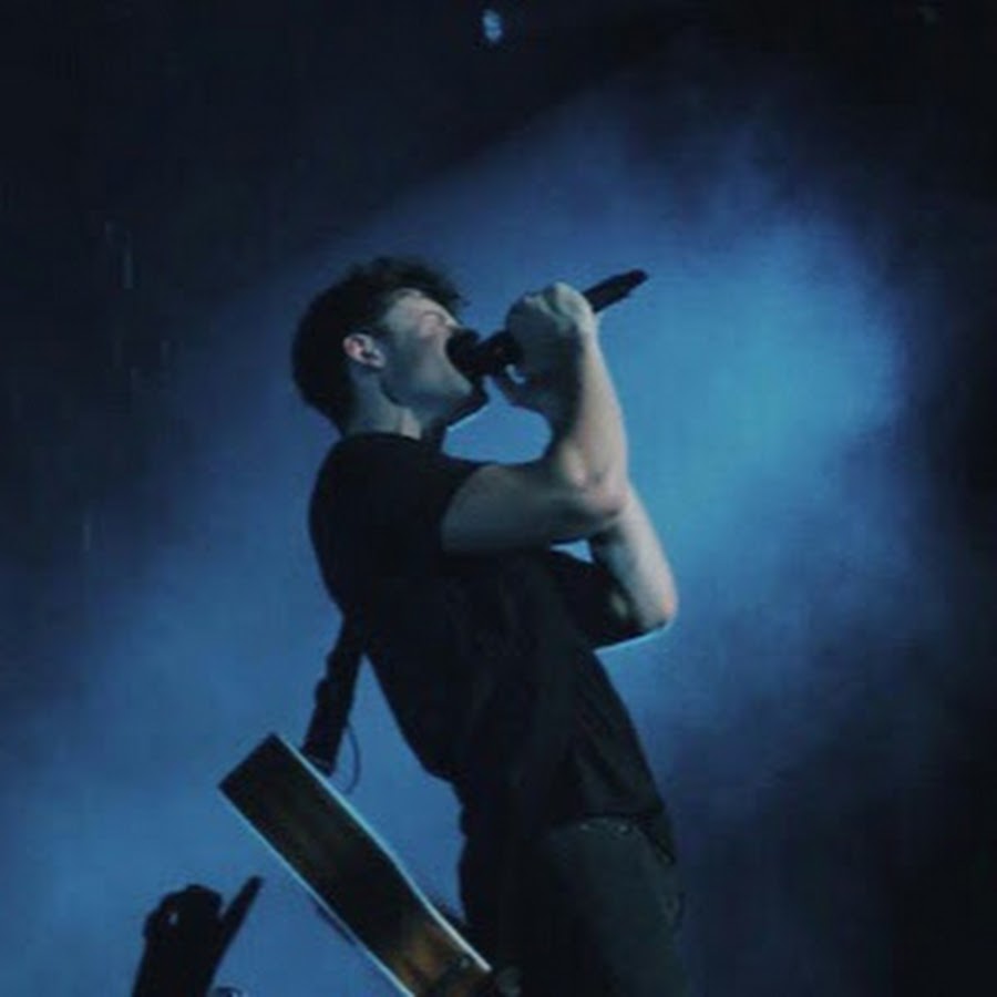 Mendes Army - YouTube