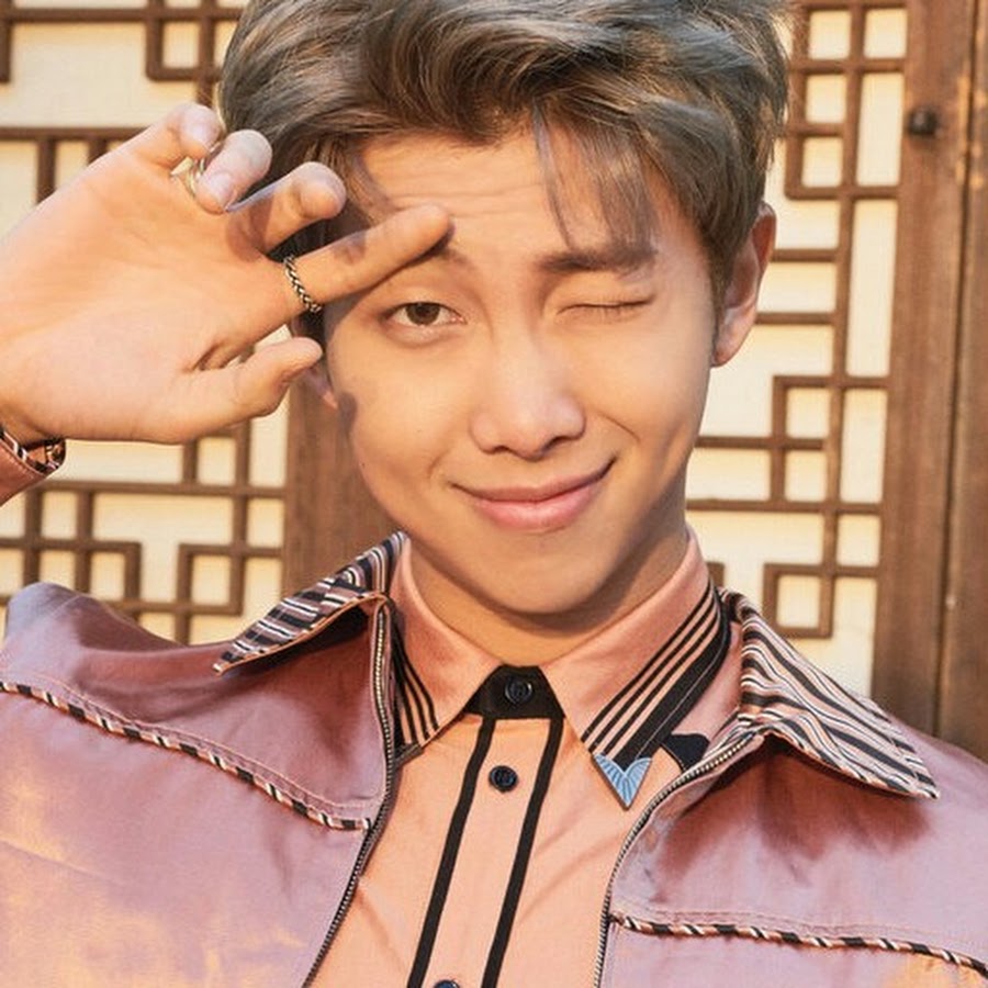 BTS SARANGHAE - YouTube