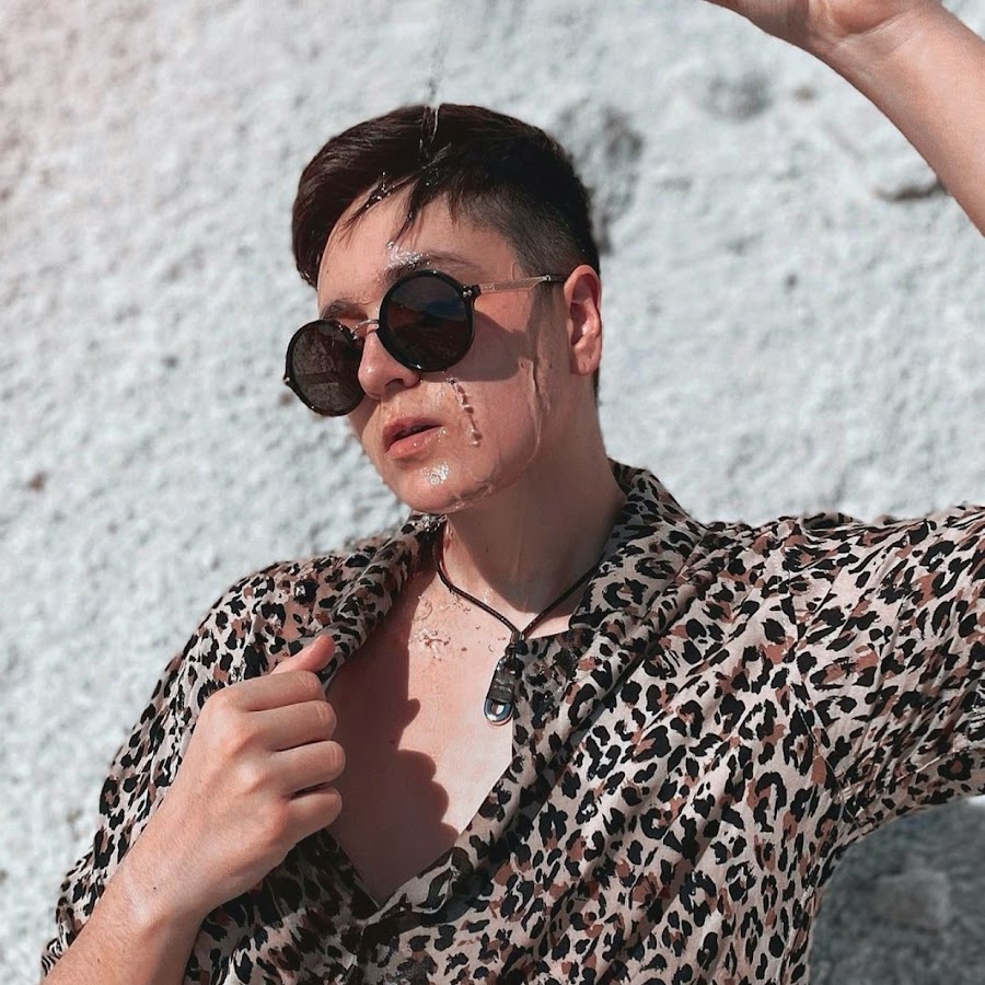 Лешко белый князь. Художник александр лессер. Лешко i. Полях александра. Александр лессер художественный критик.