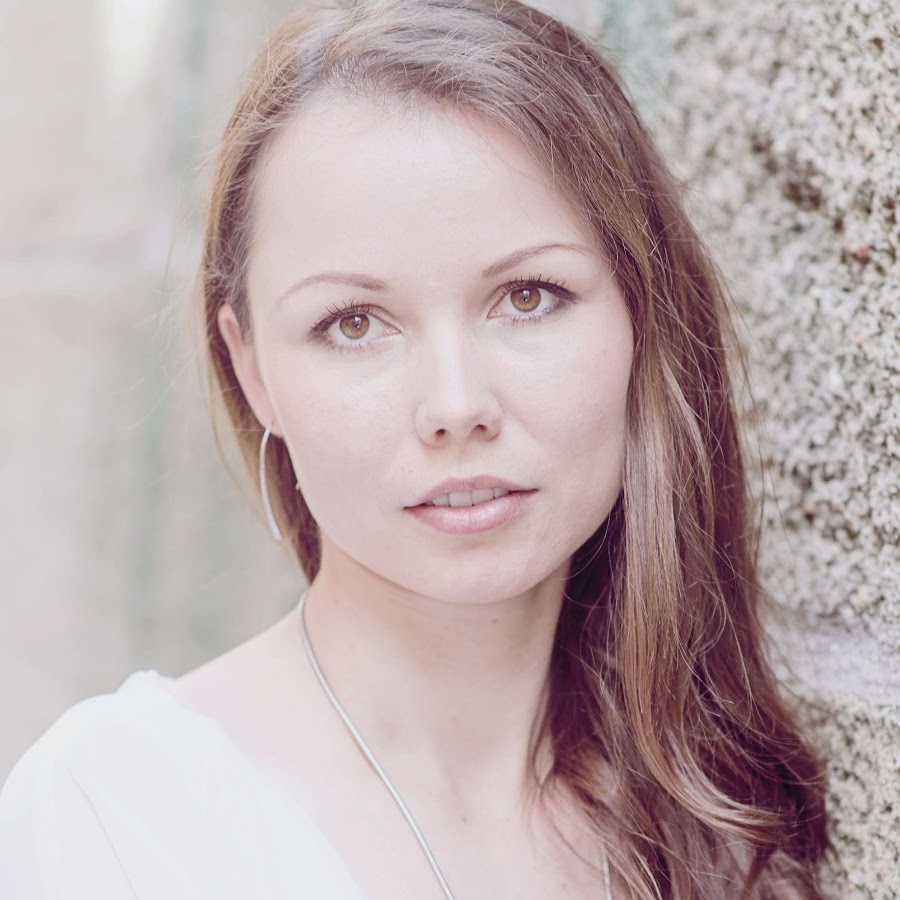 Anastasiia Schroth YouTube