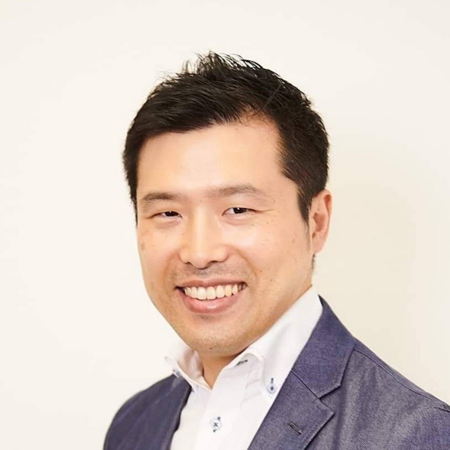 субтитры ютуб. тюб. Recomo youtube. у нас есть ютуб канал. ютуб возможности.