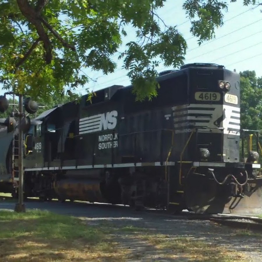 Rex_ The_Railfanner - YouTube