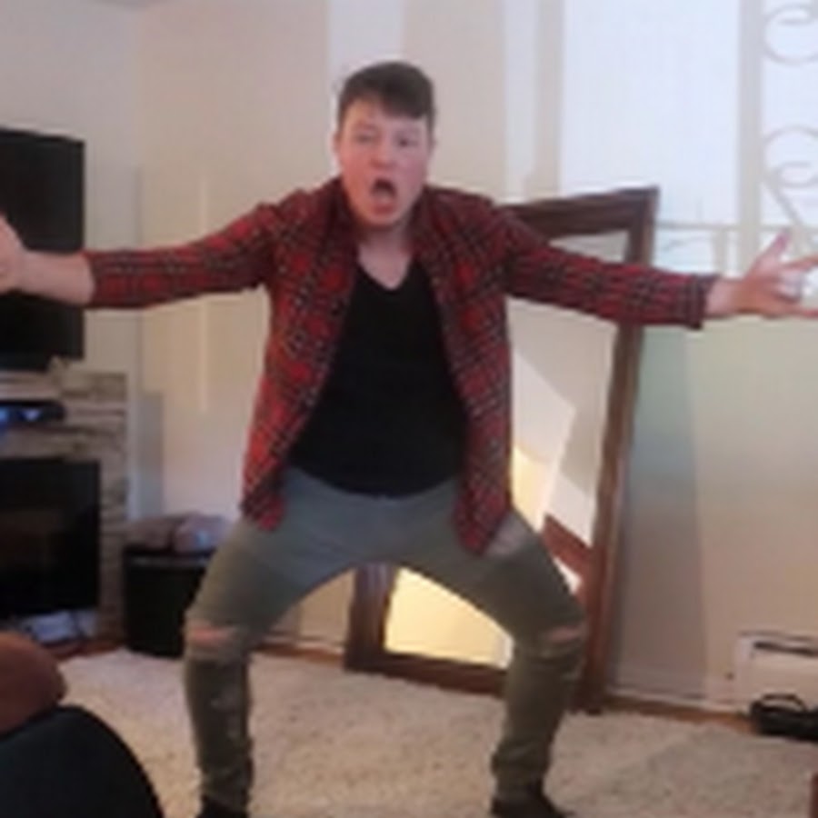 DannyBoyVlogs - YouTube